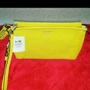 Coach Wristlet NWT
